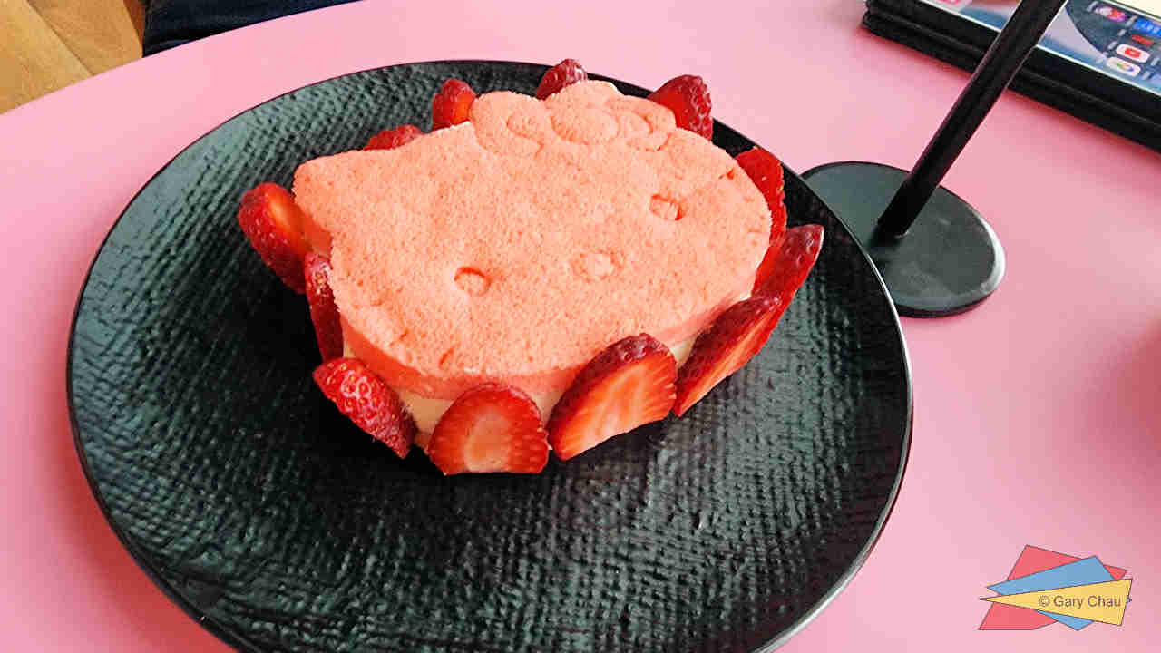 Hello Kitty Cafe Chadstone - Malvern East - the Japanese ultra-cute kawaii world comes with sweet treats, decadent beverages and light meals